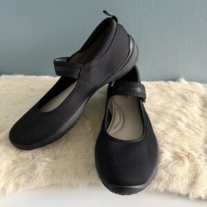 JSport by Jambu Women’s Melody Mary Jane Memory Foam Shoes